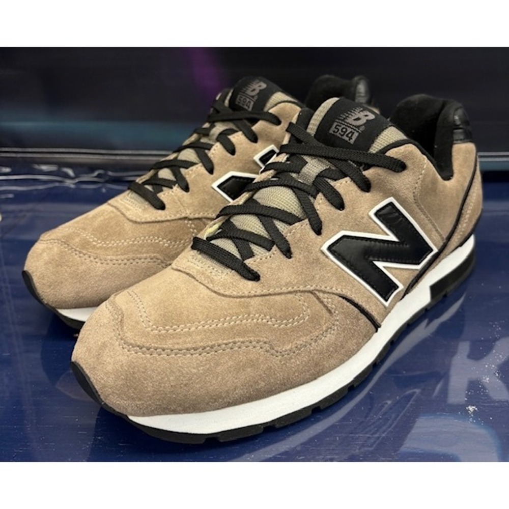 New Balance 594 Tan Black White M594GKS Mens suede sneakers size 11.5